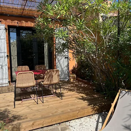 Dom wakacyjny Petite Maison Cocooning Classee 3 Etoiles A Les Mimosas