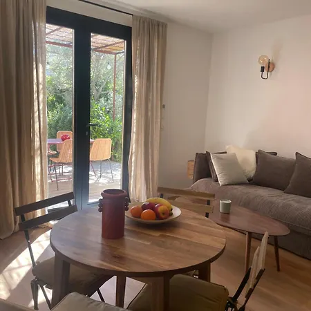 Petite Maison Cocooning A Les Mimosas * Bormes-les-Mimosas